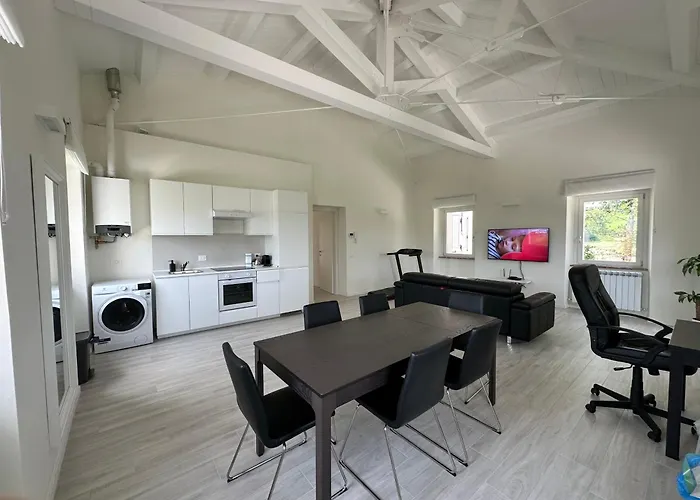 La Villa Suite 2